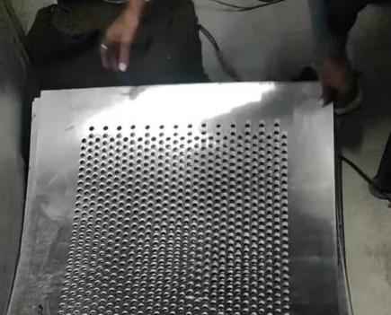 Stainless-Steel-Perforated-Sheet-3.jpg